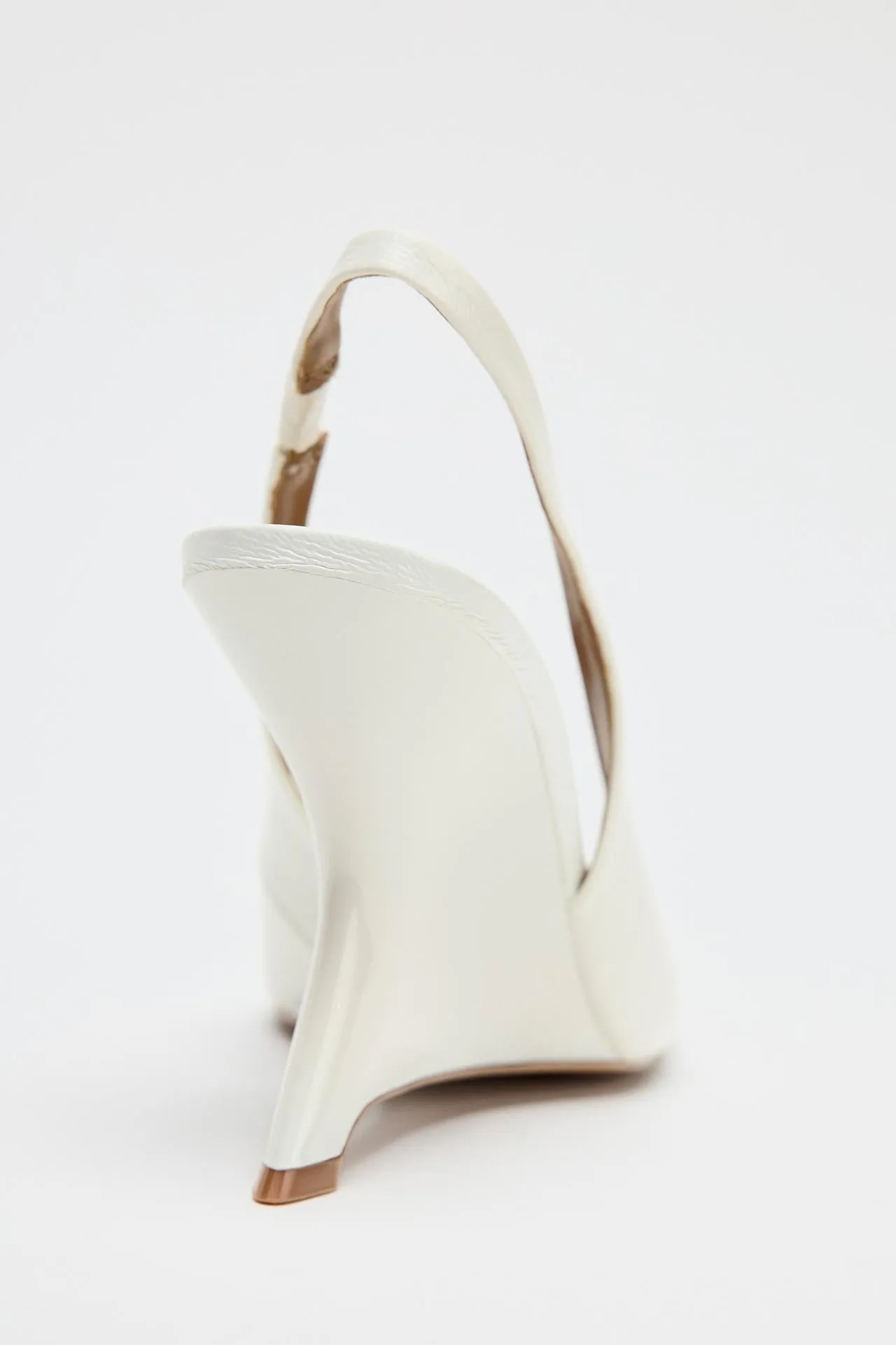 Asymmetric Heel Shoes