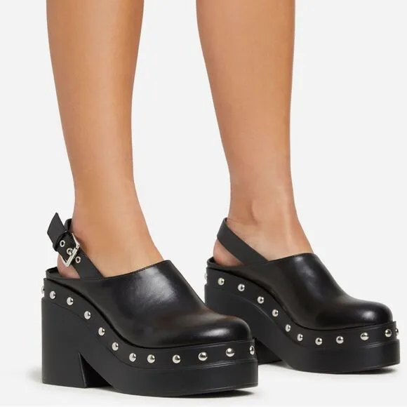 BLACK STUDDED DETAIL CLOSED TOE SLINGBACK