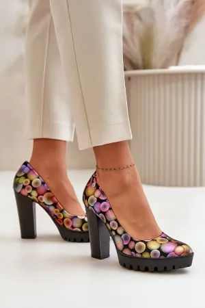 Block heel pumps