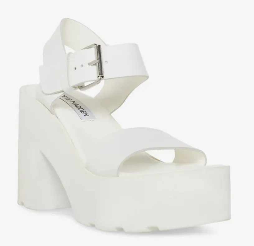 Buckle Lug Sole Platform Sandal