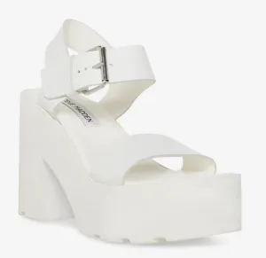 Buckle Lug Sole Platform Sandal