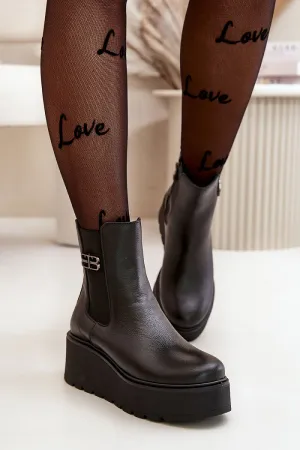 Buskin boots