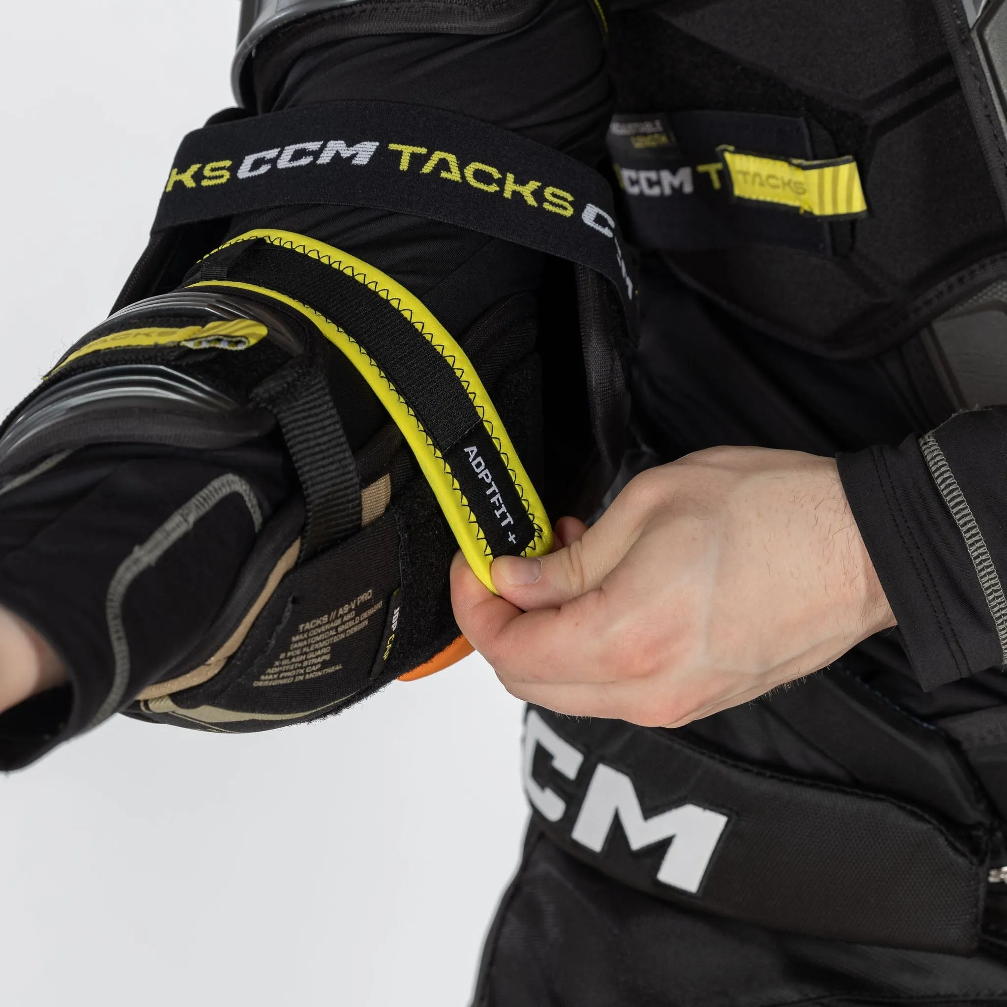 CCM Tacks AS-V Pro Senior Hockey Elbow Pads