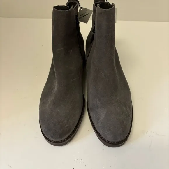 Cole Haan River Chelsea Bootie Sz 6B Suede