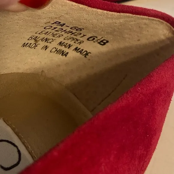 Connie~Vintage Red Suede Leather~Almond Toe~Block Heel~Wedge Slip-On~Size 6.5B