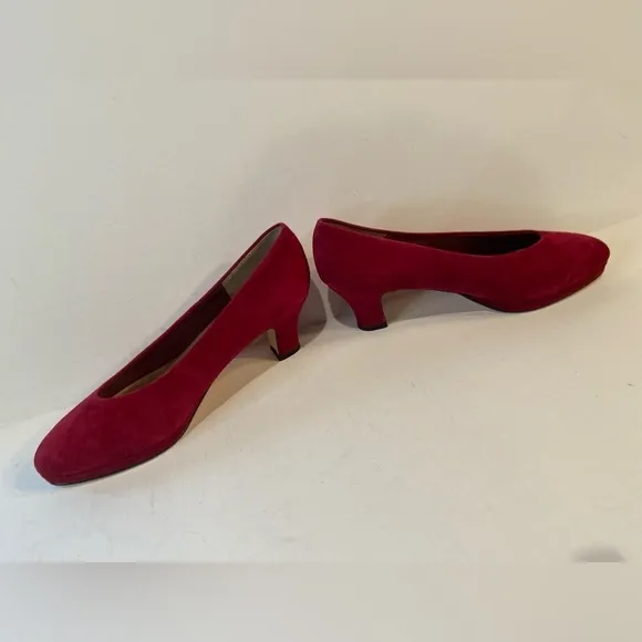Connie~Vintage Red Suede Leather~Almond Toe~Block Heel~Wedge Slip-On~Size 6.5B