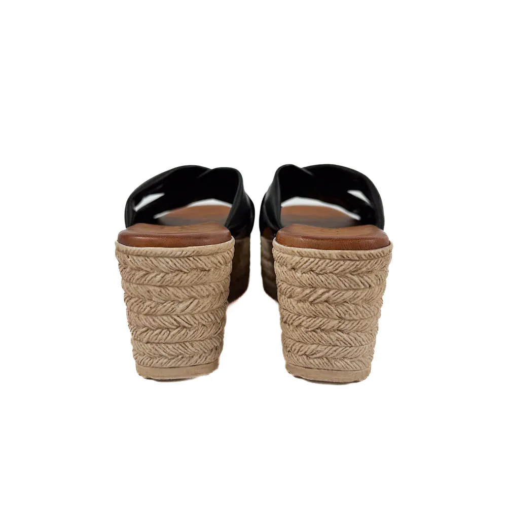 Cordani - Bella (Black)