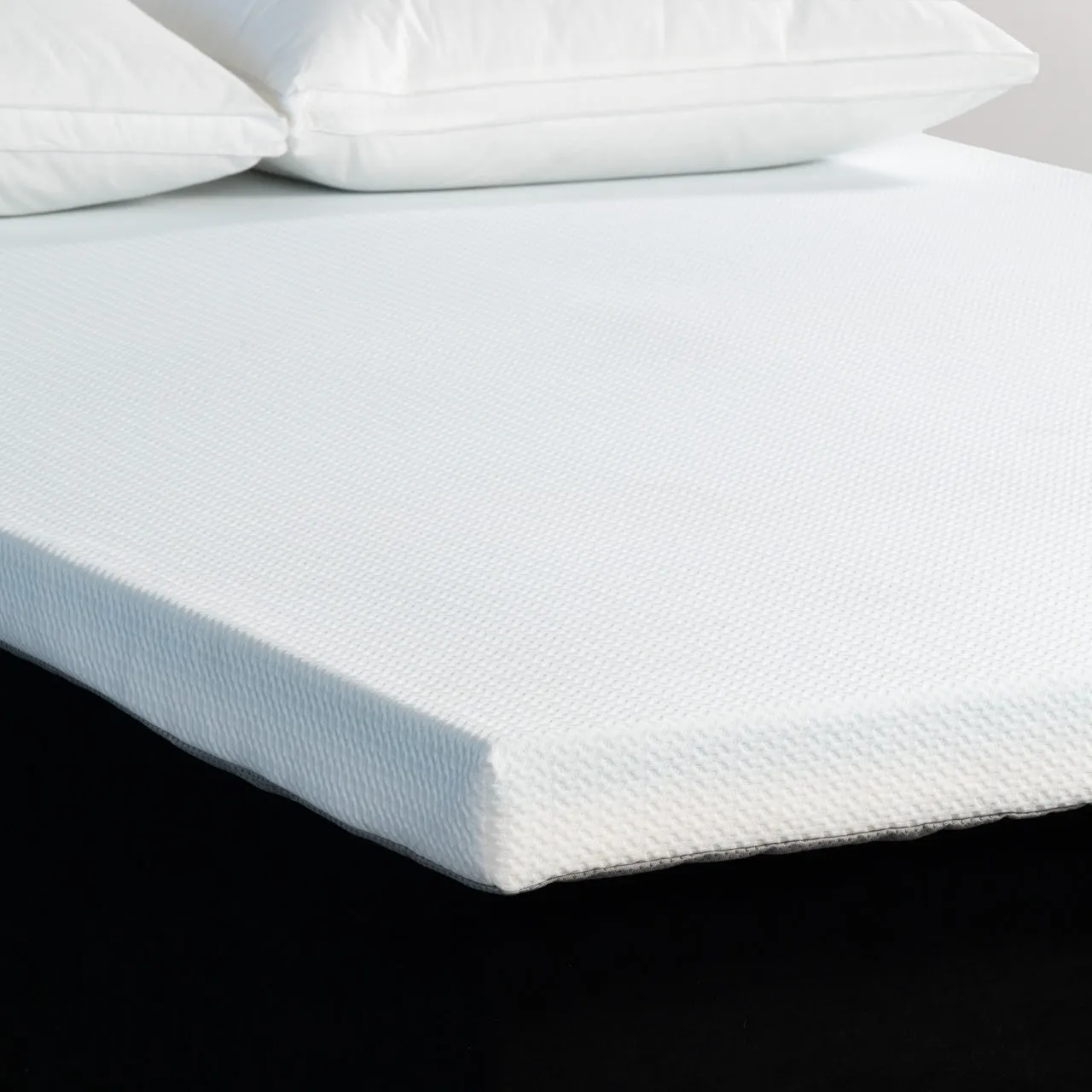 Deluxe Memory Foam Mattress Topper Heritage Collection by Robinsons