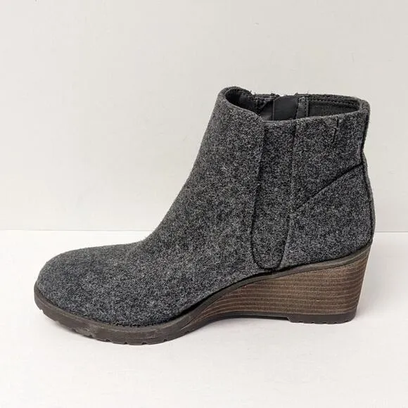 Dr. Scholl's Chloe Wedge Bootie, Grey, Women's 7