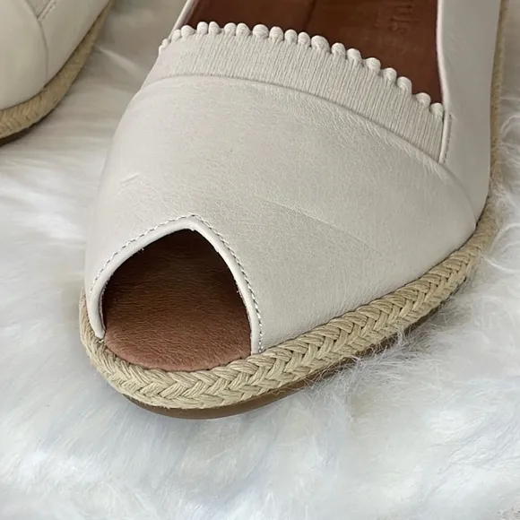 Gentle Souls “Luci” Ruffle A-Line