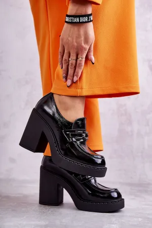 Heeled low shoes