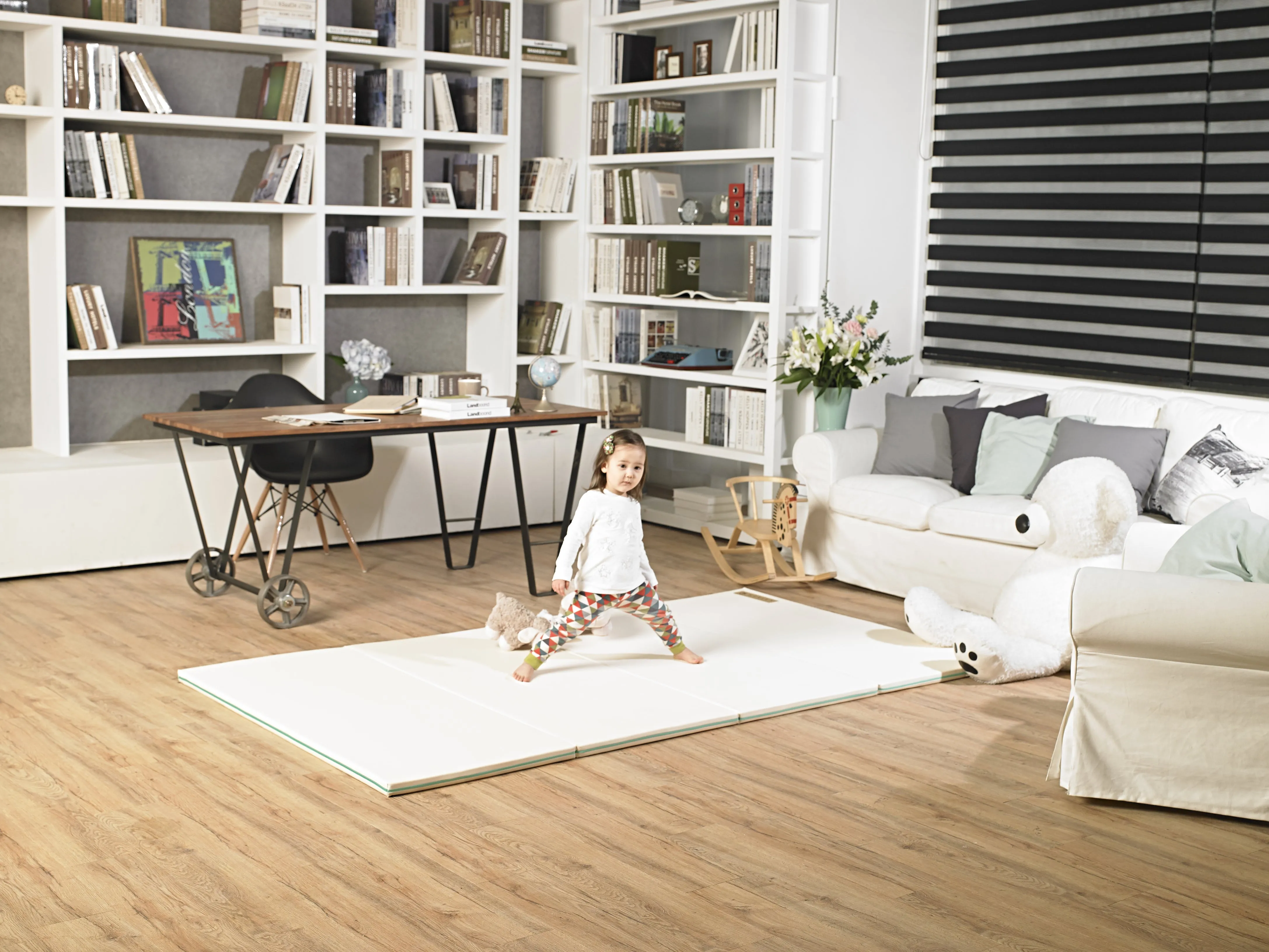 Huella Memory Foam Playmat Marshmellow & Pistachio (Blue) - L(2400 x 1350)