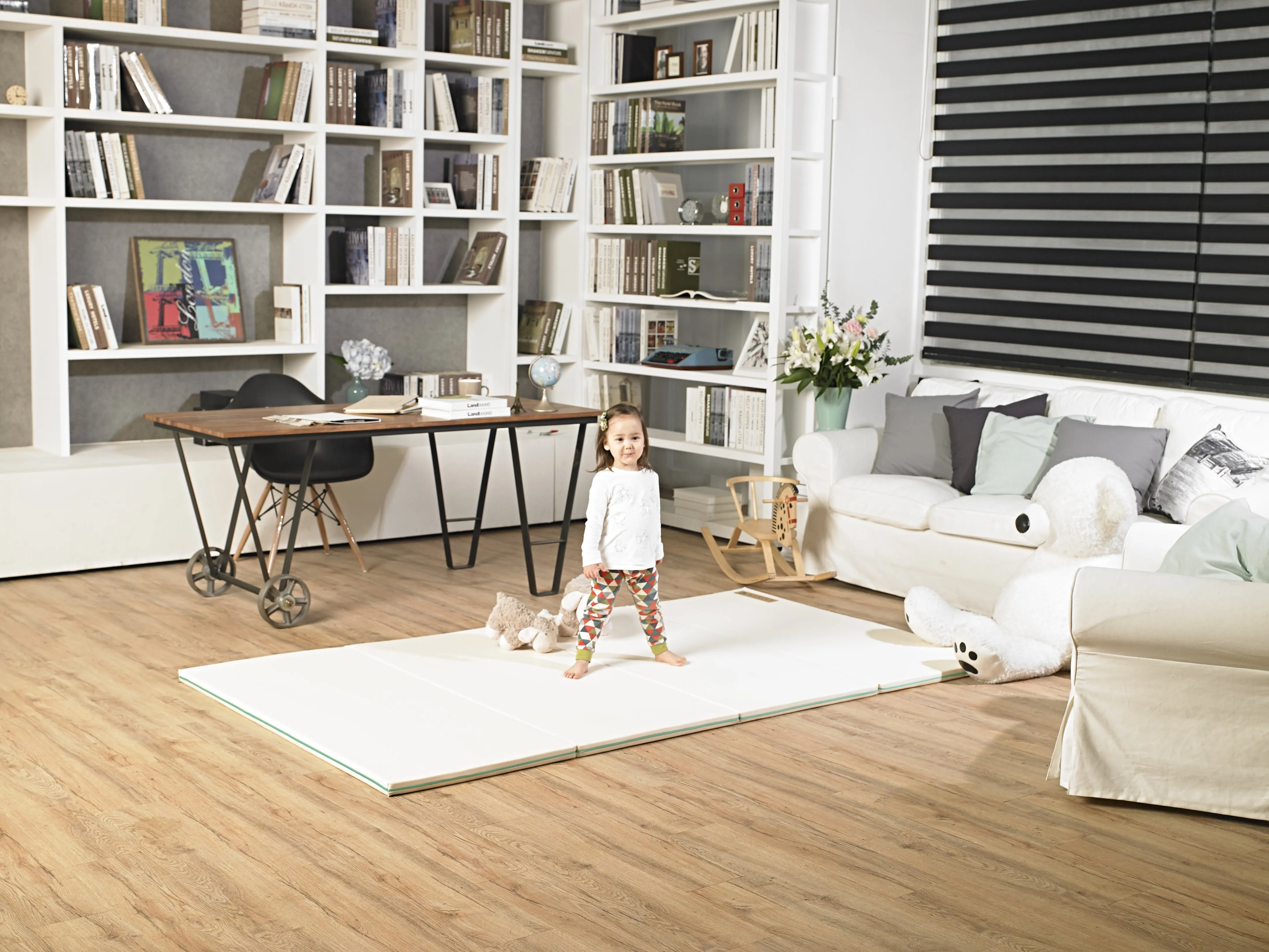 Huella Memory Foam Playmat Marshmellow & Pistachio (Blue) - L(2400 x 1350)