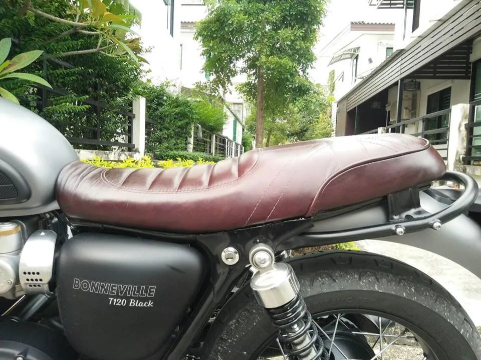 KB-TASUS - Triumph Bonneville Air-Cooled Scrambler Union Jack Seat