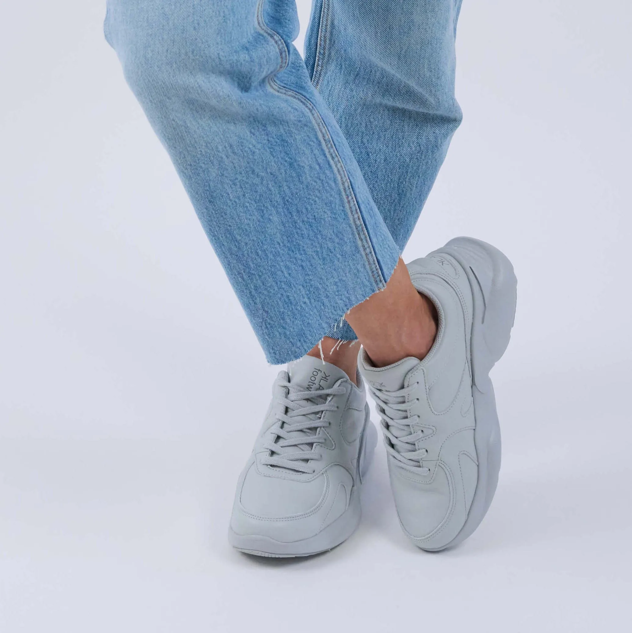 KLAW 528: WOMENS -  AERO GREY
