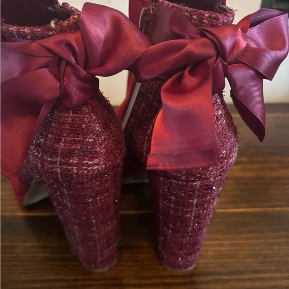 New without box Copper Key Curtsey Suede Tweed Bow Back Booties, burgundy,  7.5