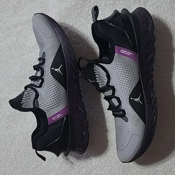 Nike Air Jordan React Havoc Black Gray Purple Size 10.5