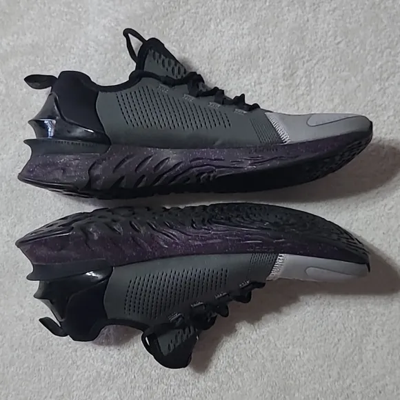 Nike Air Jordan React Havoc Black Gray Purple Size 10.5