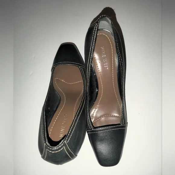 Nine West (Size 8) Black Leather &amp; Wood Grain Platform Business Career Heels