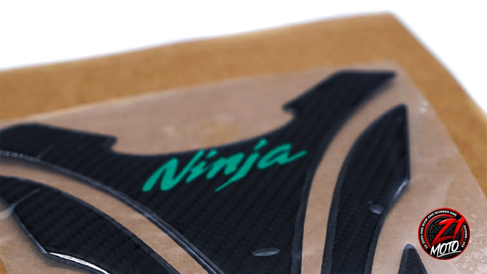 Ninja 650 Tank Grips/Pads WHITE