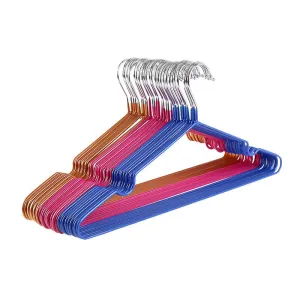 Non-marking metal impregnated plastic hanger