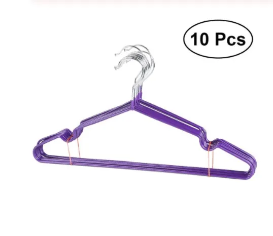 Non-marking metal impregnated plastic hanger