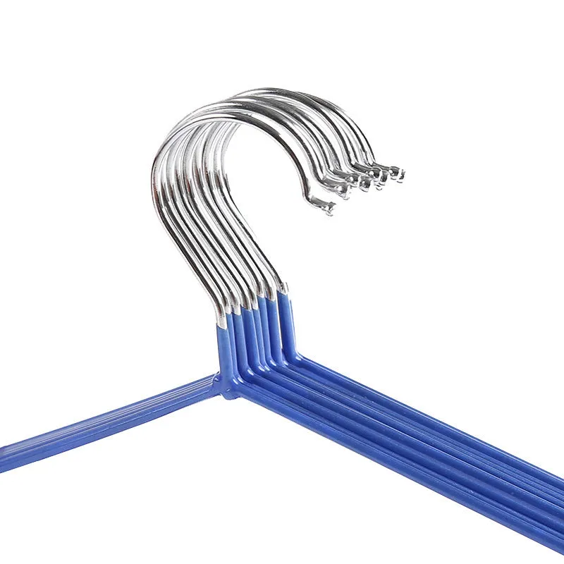 Non-marking metal impregnated plastic hanger