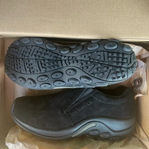NWT Air Cushioned Merrell Mens Pull On Jungle Moc Black Midnight Nubuck - Size 9