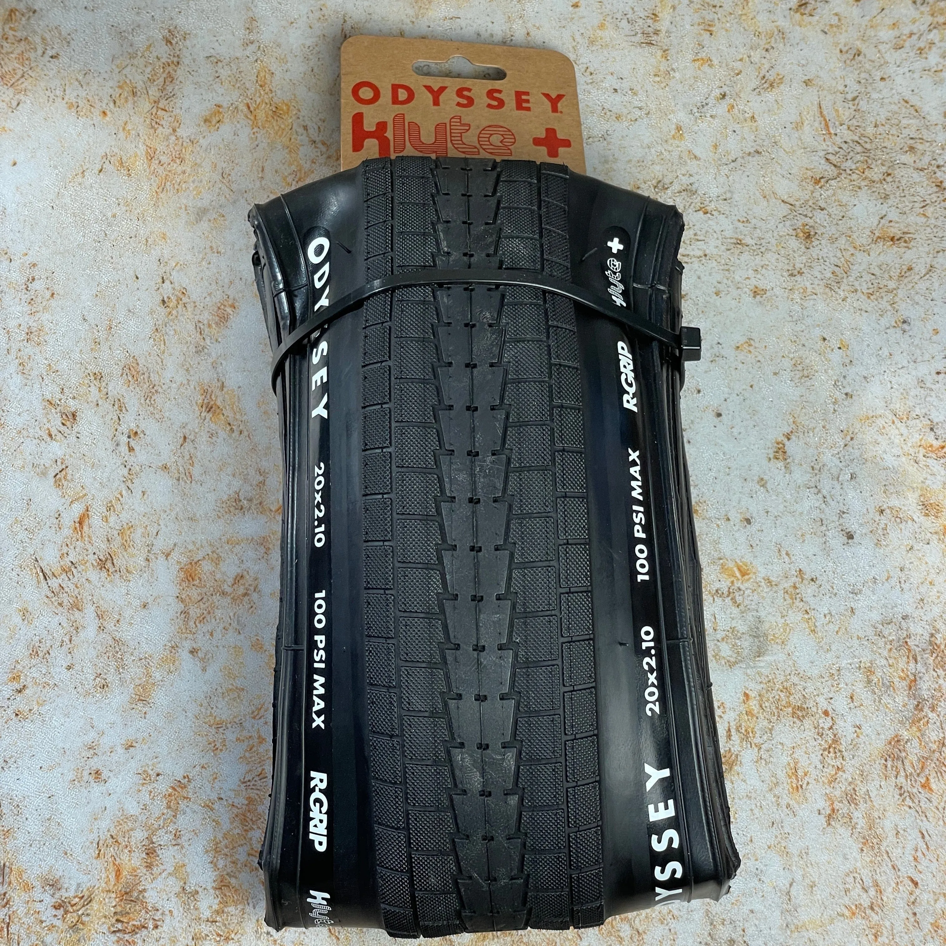 Odyssey Super Circuit K-Lyte Tyre Black