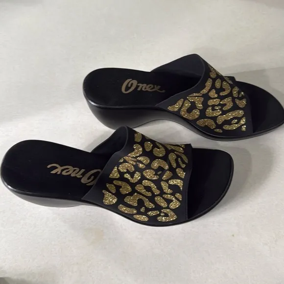 Onex Black &amp; Gold Leopard Print Rory Slide Wedge EUR Size 39 US Size 8.5-9
