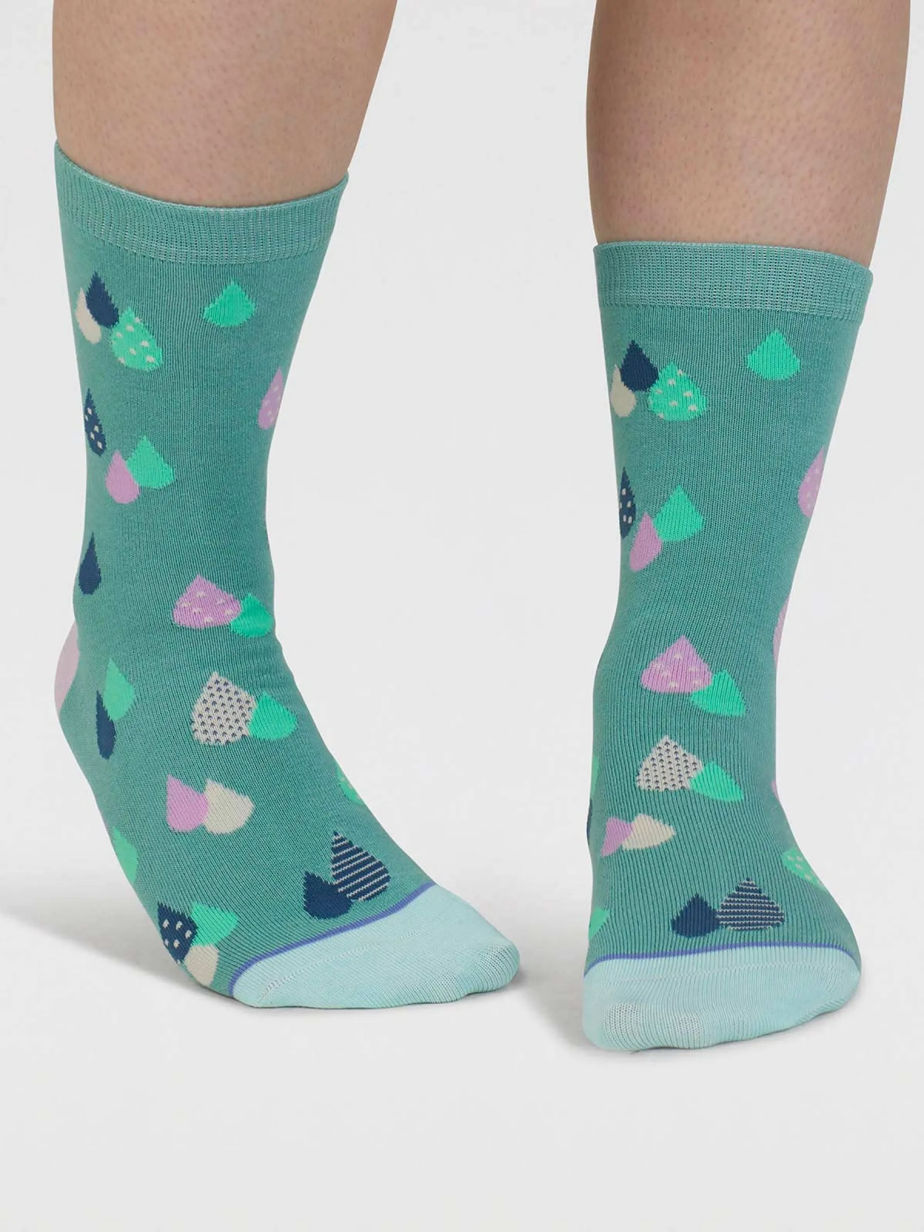 Oriane Weather Organic Cotton Socks in Litchen Green by Thought, Size 4-7