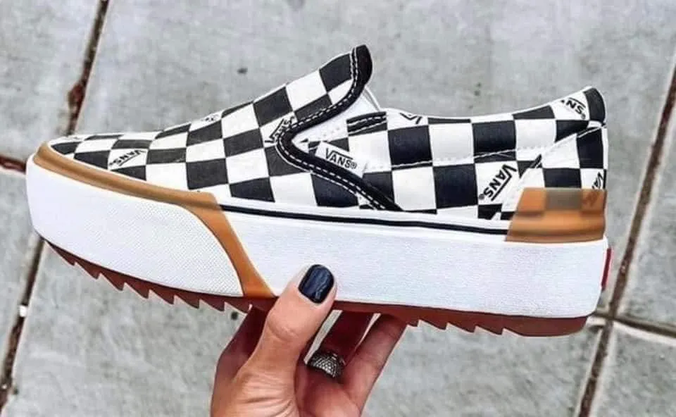 Platform V shoes