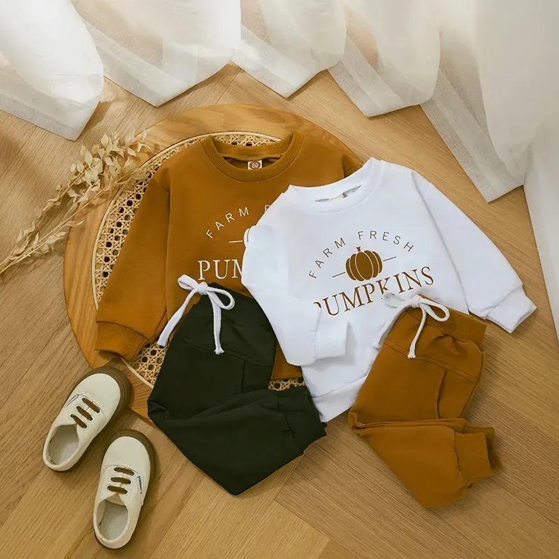 Pumpkin Patch Sweatshirt and Sweatpants Set (2pc)