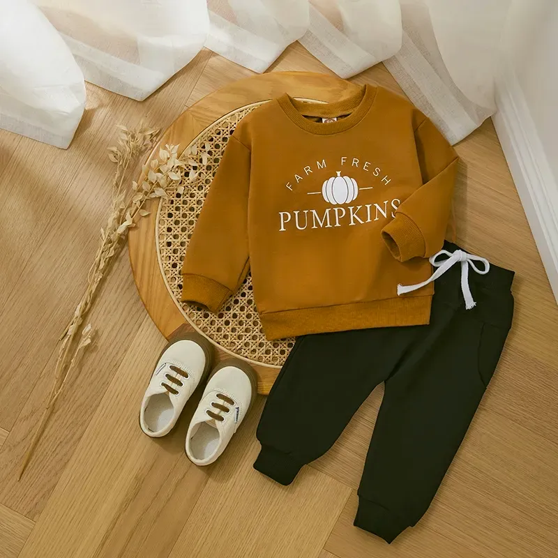 Pumpkin Patch Sweatshirt and Sweatpants Set (2pc)
