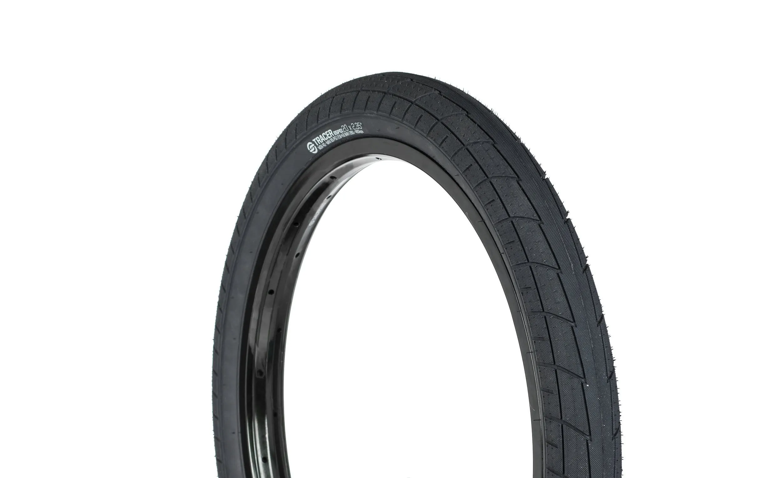 Salt Tracer 18 Inch Tyre
