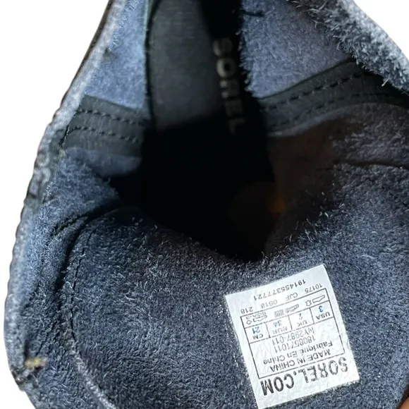 SOREL Joan of Arctic Wedge Chelsea Boots Black Girl's Size 3