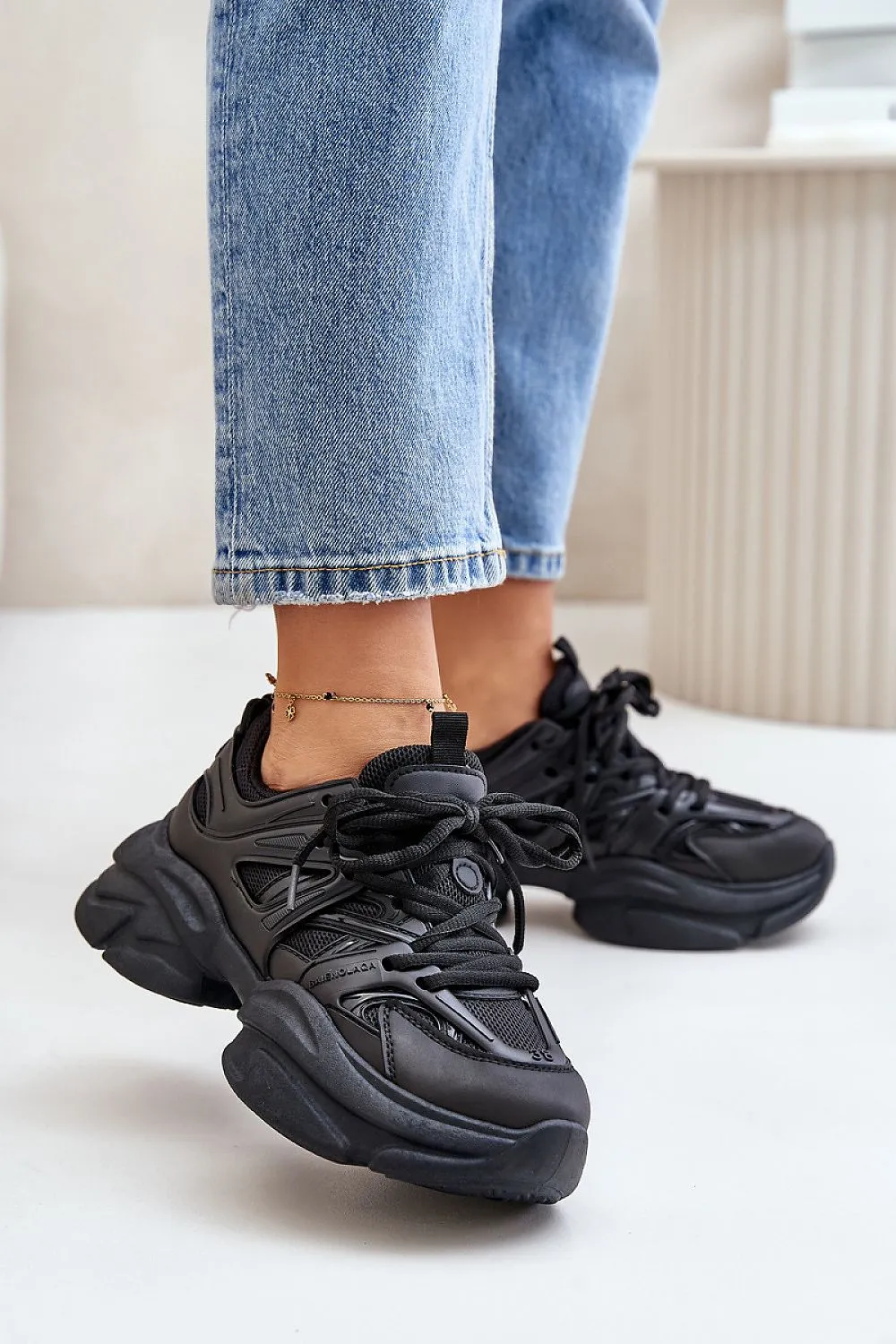 Sport Shoes