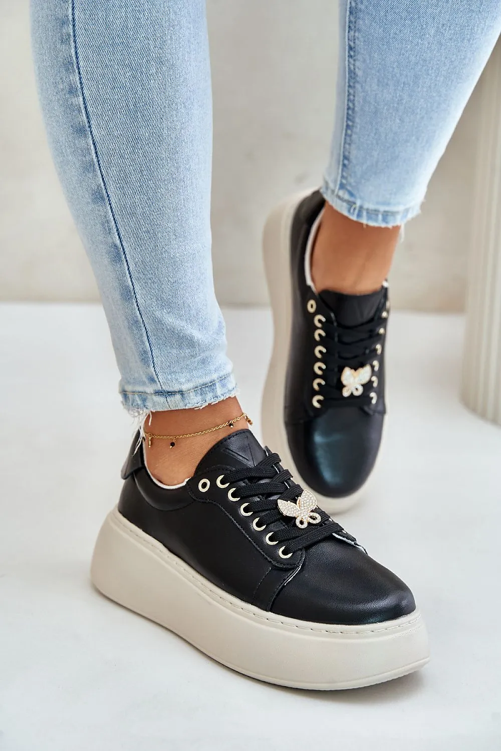 Sport Shoes