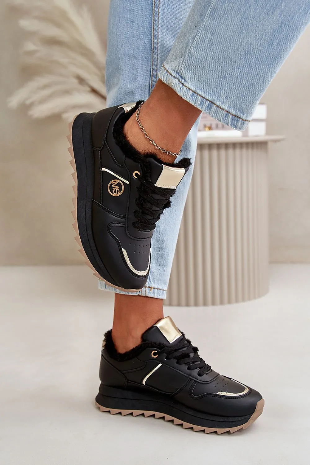 Sport Shoes