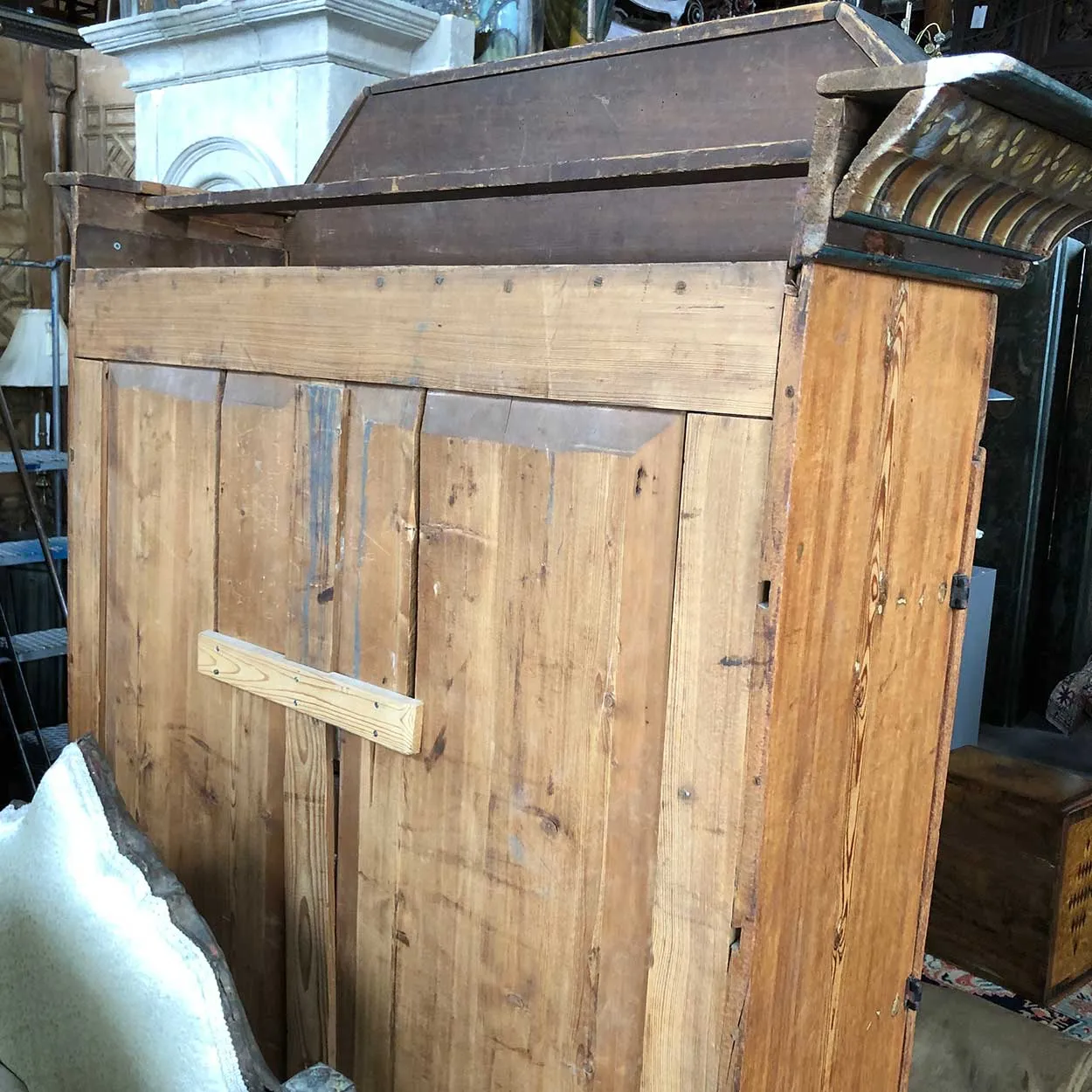 Swedish Allmoge Dalarna Region Painted Pine Stepback Cabinet