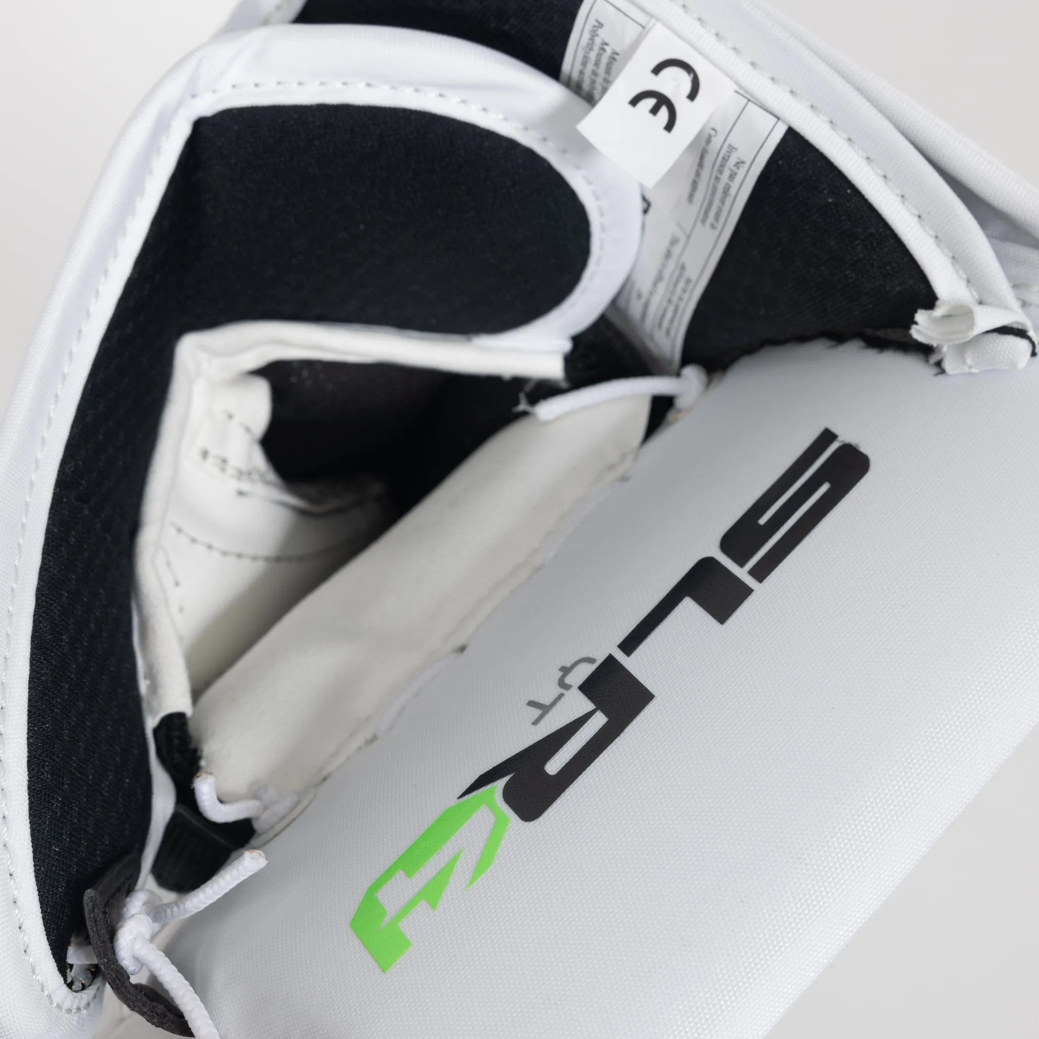 Vaughn Ventus SLR4 Youth Goalie Blocker