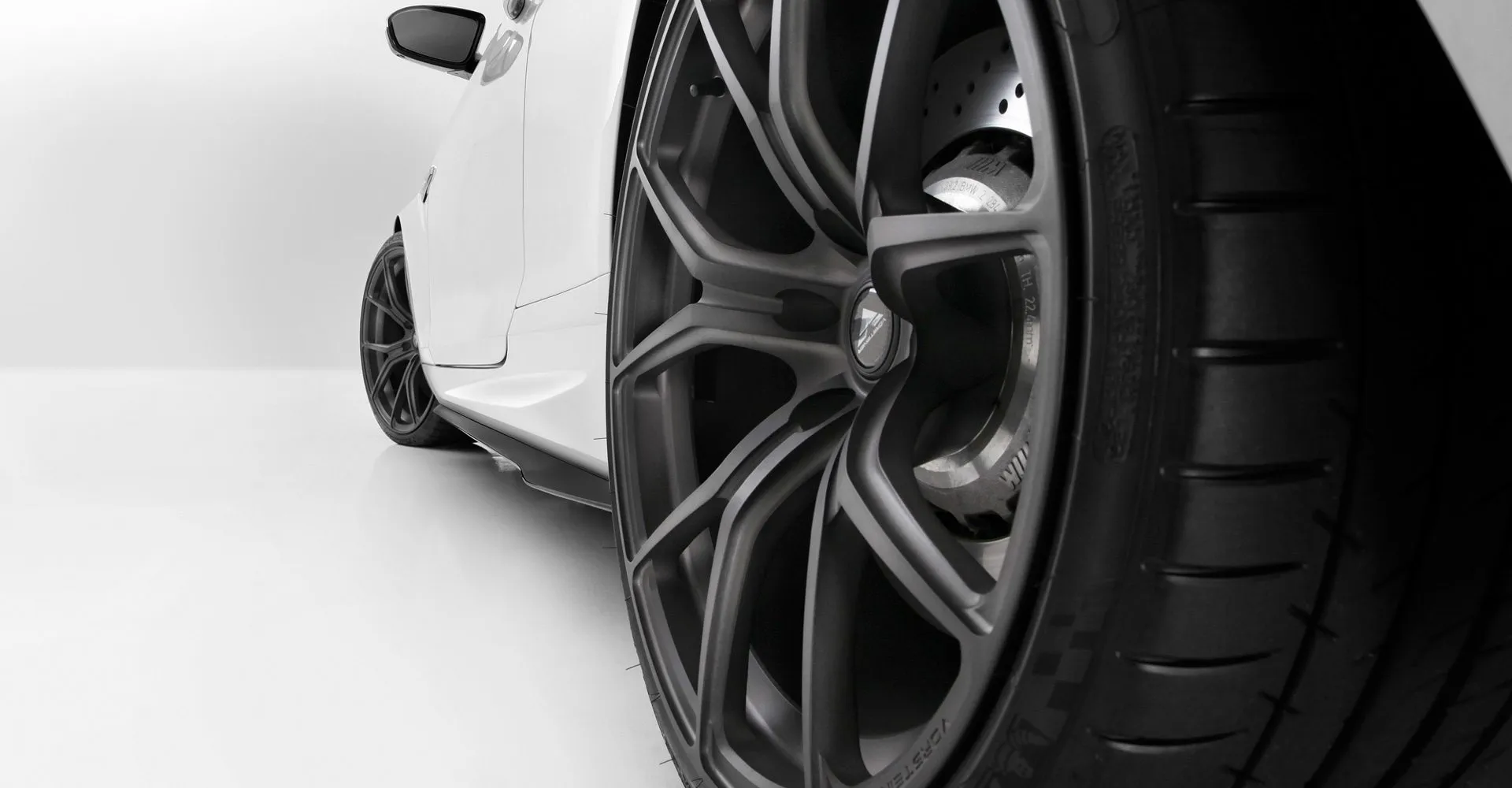 Vorsteiner BMW F12 M6 Side Blades Carbon Fiber Glossy