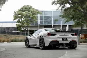 Vorsteiner FERRARI 488 ITALIA  Rear Diffuser Fins (set of 6) Carbon Fiber Glossy