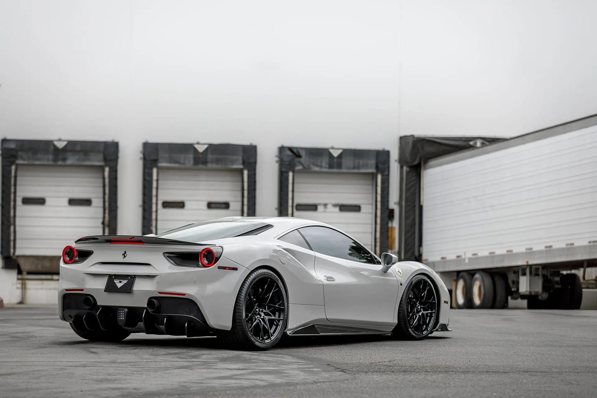 Vorsteiner FERRARI 488 ITALIA Sideskirts Carbon Fiber Glossy
