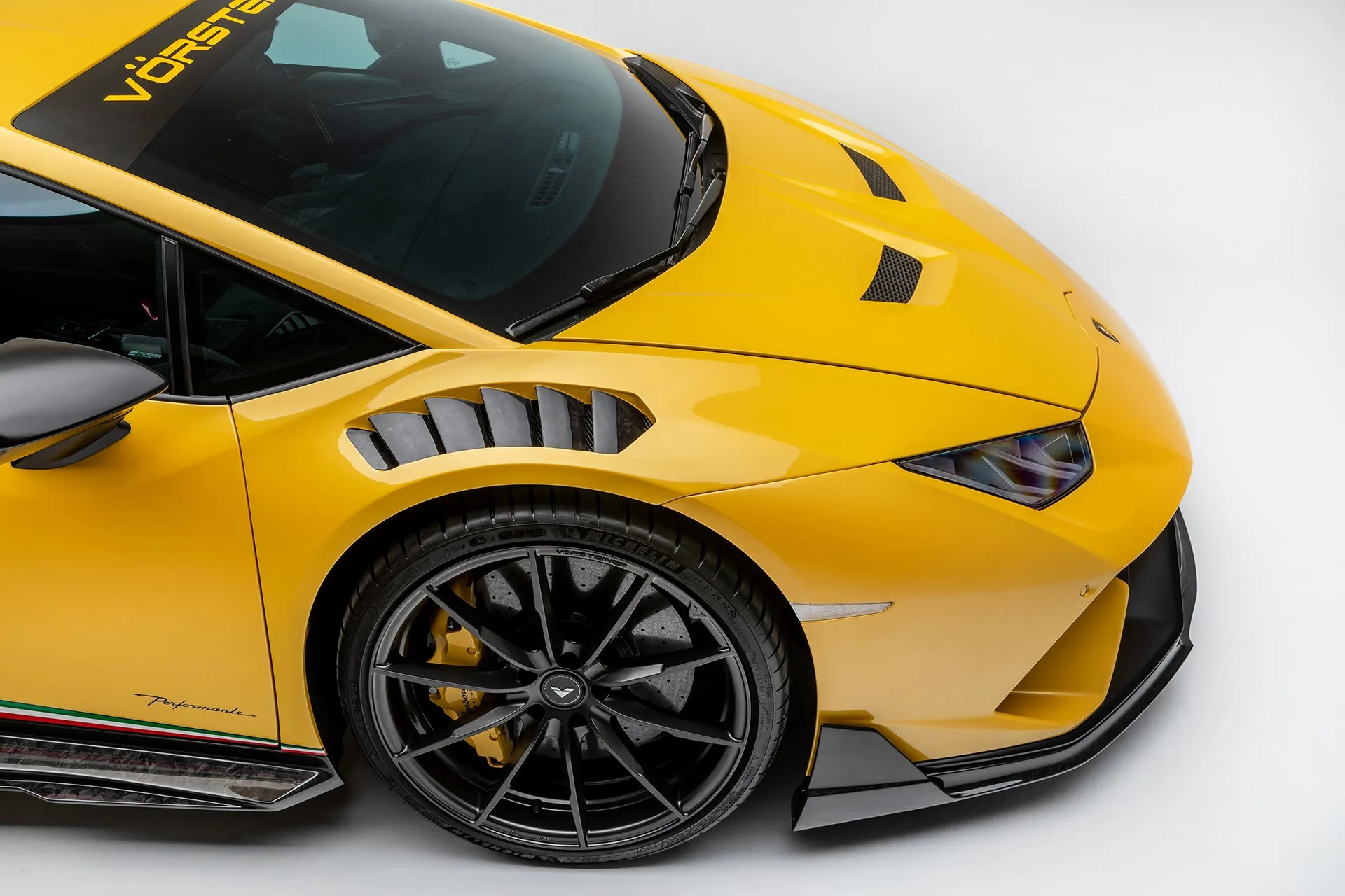 Vorsteiner LAMBORGHINI HURACAN PERFORMANTE TRENTO Bonnet Carbon Matrix Glossy