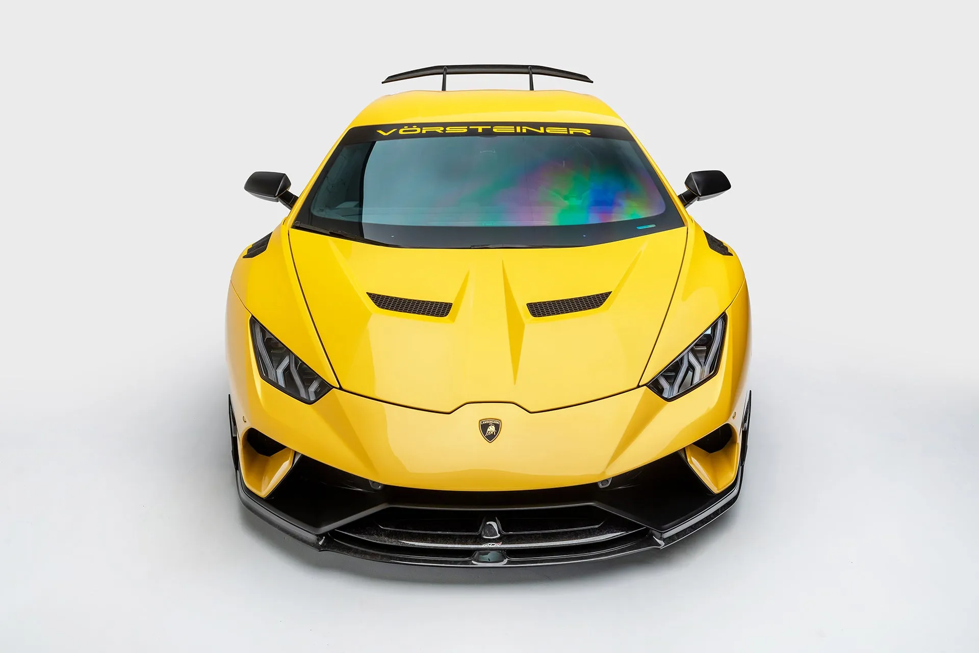 Vorsteiner LAMBORGHINI HURACAN PERFORMANTE TRENTO Front Fenders w/ Integrated Vents and Splash Shields Carbon Matrix Glossy